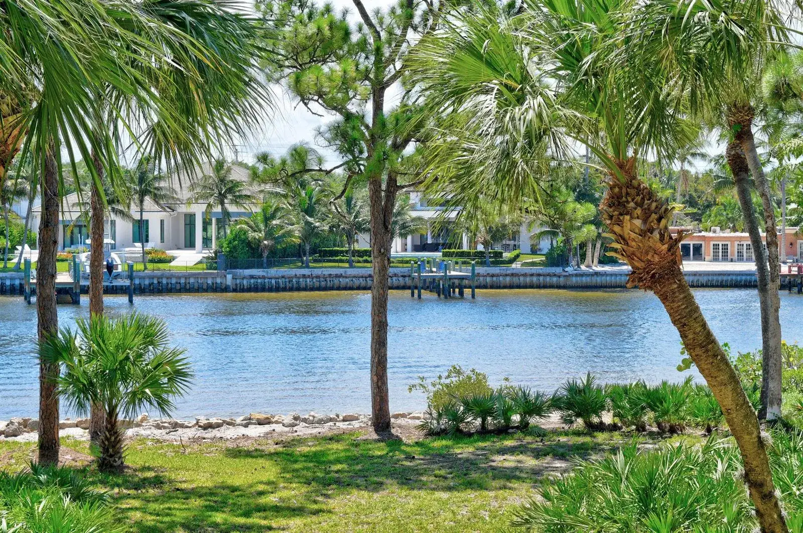 2 bedroom 2 bath Residential for sale at 2101 Marina Isle Way # 202, Jupiter FL 33477