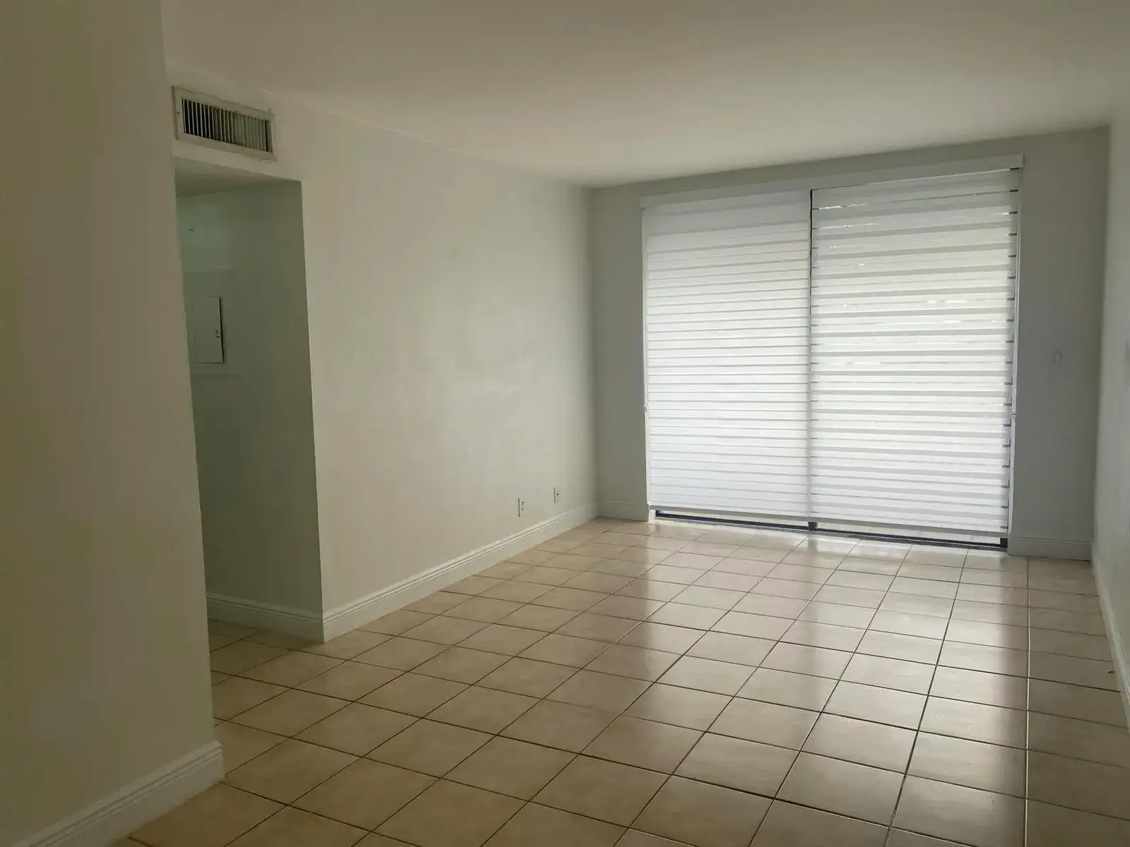 2 bedroom 2 bath Residential Lease for rent at 8185 NW 7TH Street # 103, Miami FL 33126