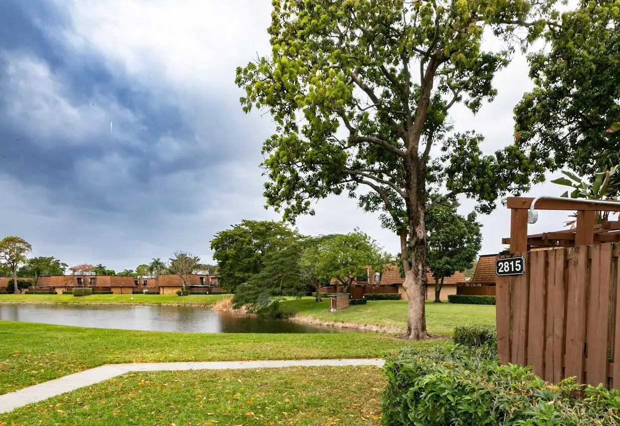 3 bedroom 2 bath Residential Lease for rent at 2815 28TH Lane, FL 33463