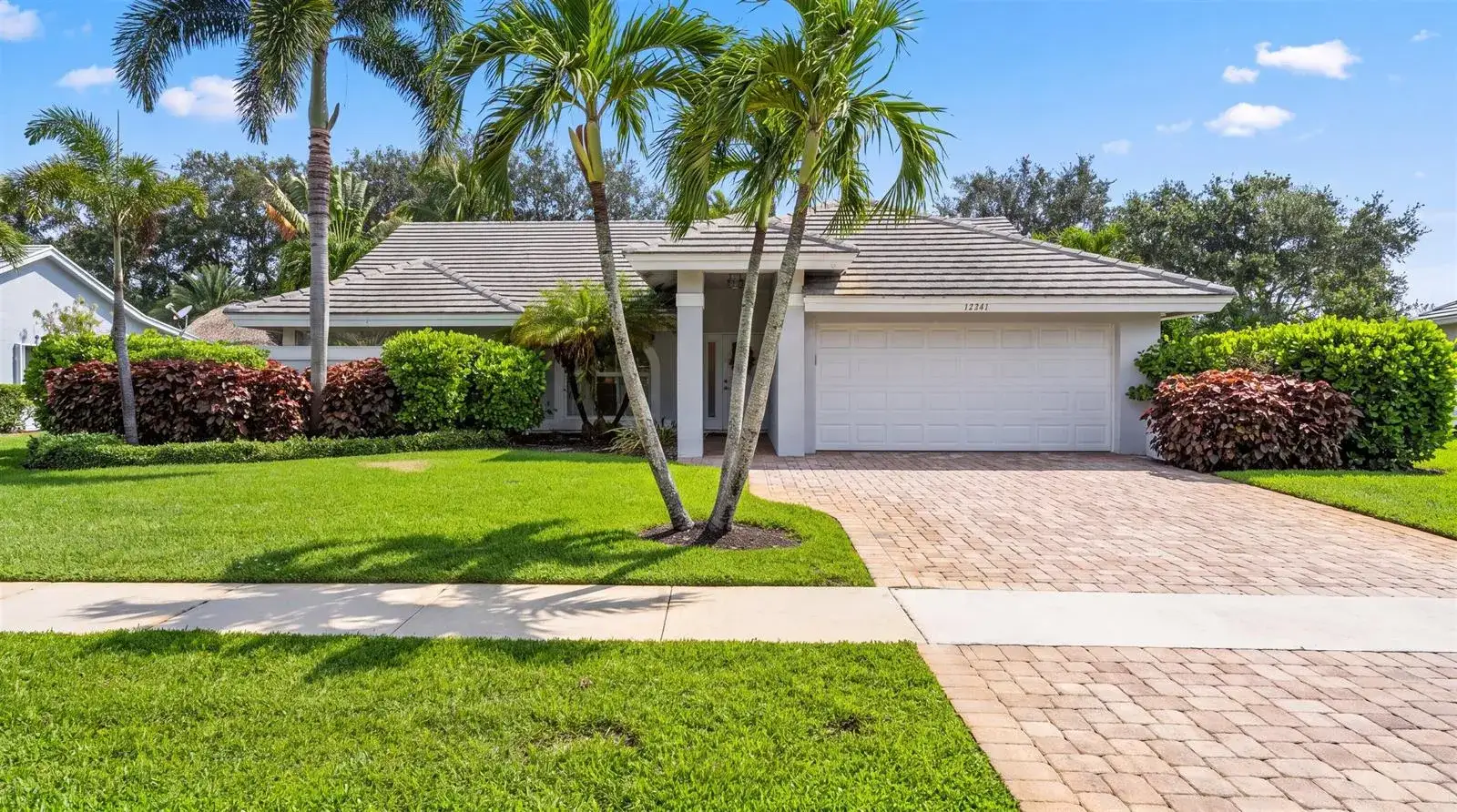 3 bedroom 2 bath Residential Lease for rent at 13741 Sheffield Street, Wellington FL 33414