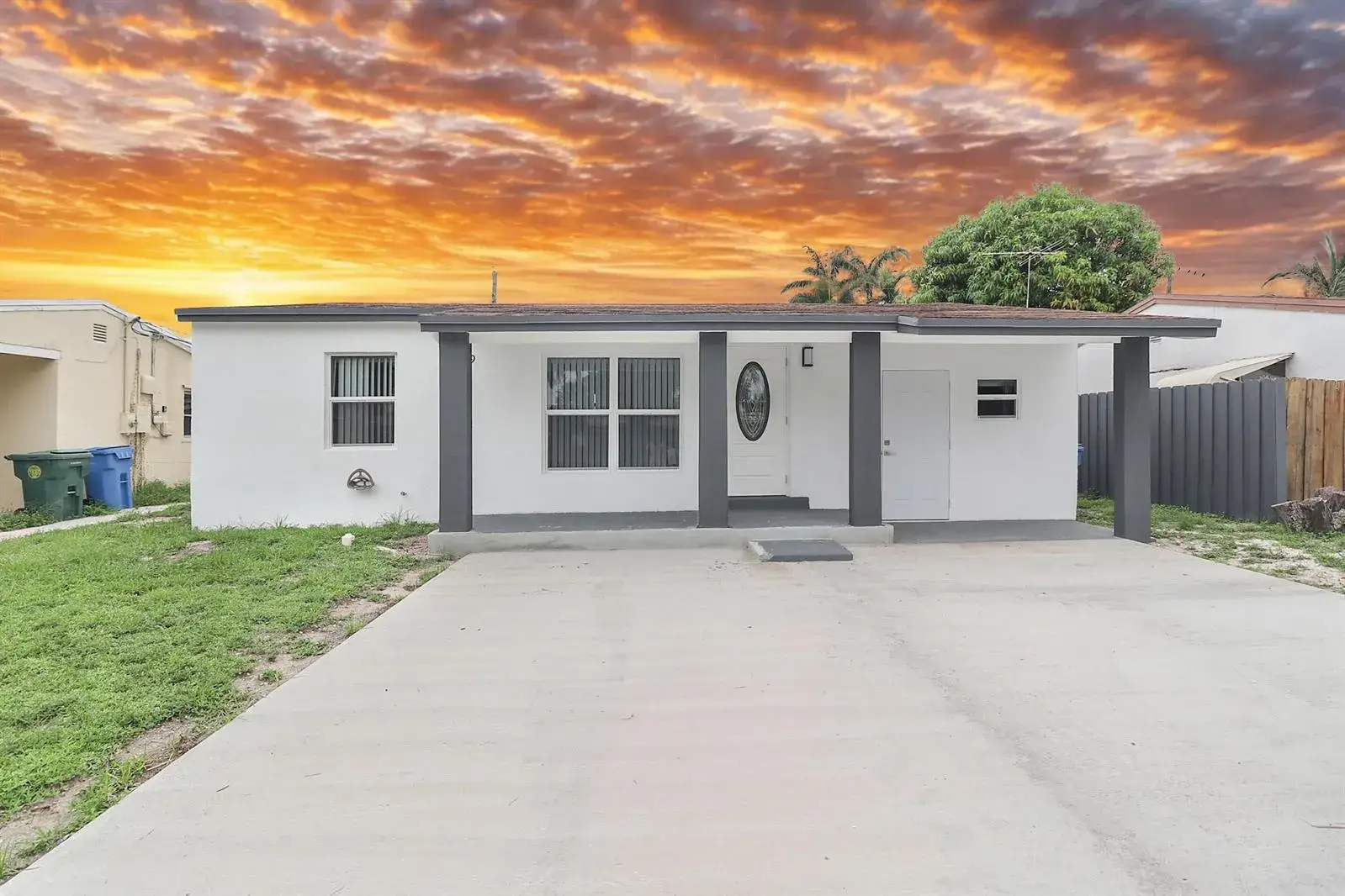 2 bedroom 1 bath Residential for sale at 5209 N ANDREWS Avenue, Oakland Park FL 33309
