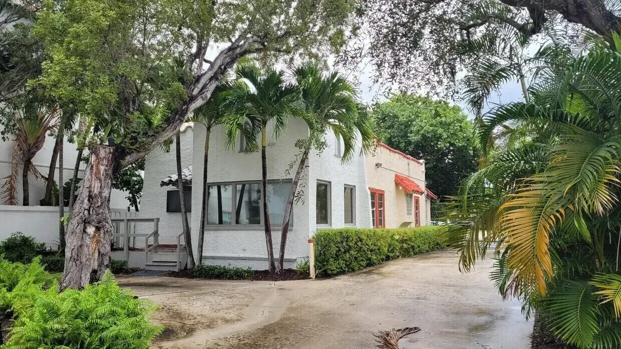 Commercial Sale for sale at 265 NE 5th Avenue, Delray Beach FL 33483