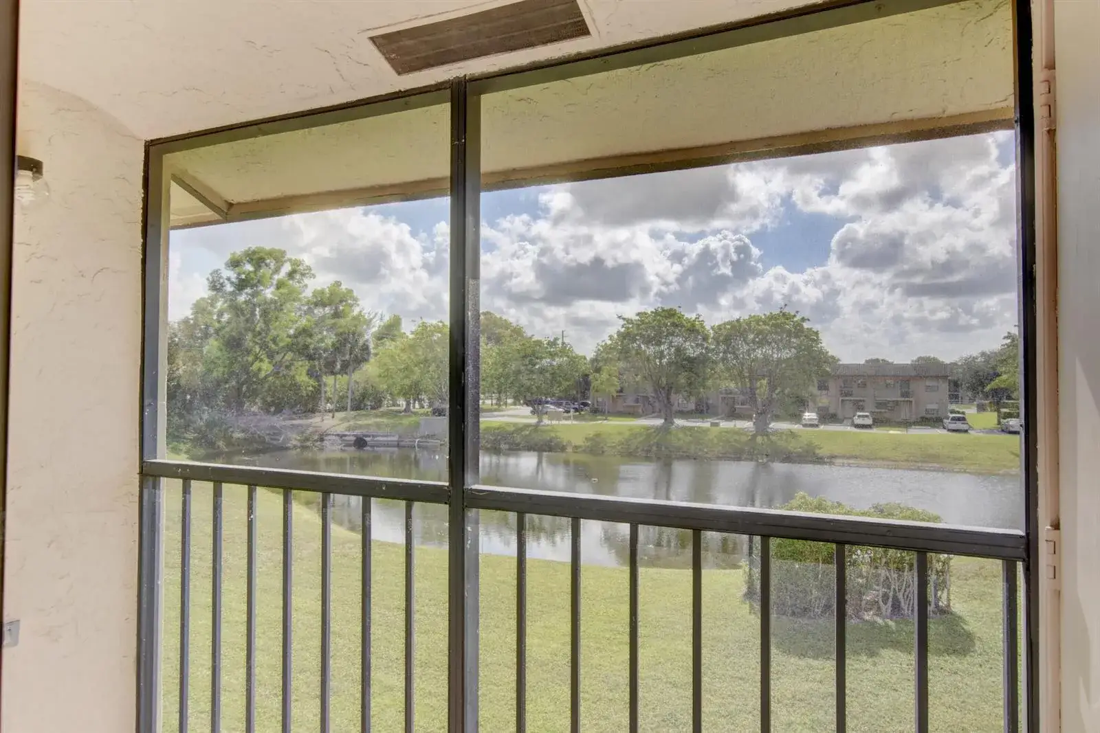 2 bedroom 2 bath Residential for sale at 21943 REMSEN Terrace # 207, Boca Raton FL 33433