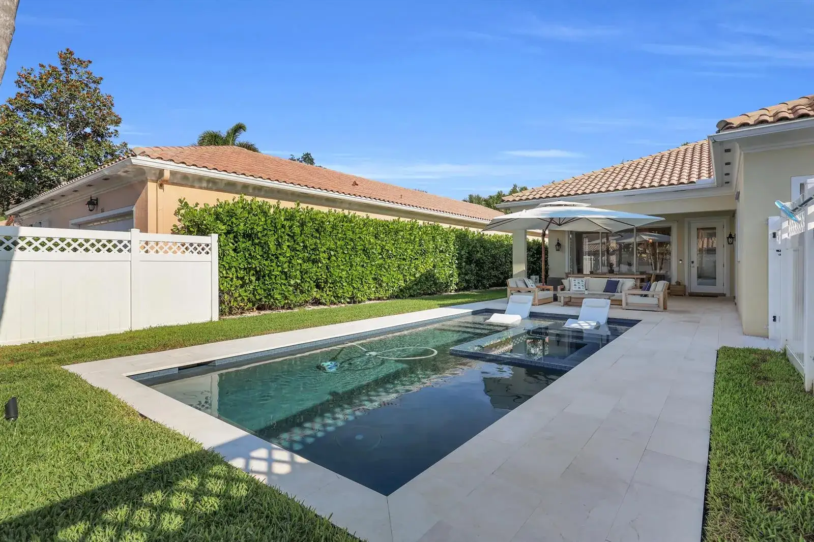 3 bedroom 2 bath Residential for sale at 170 San Remo Drive, Jupiter FL 33458