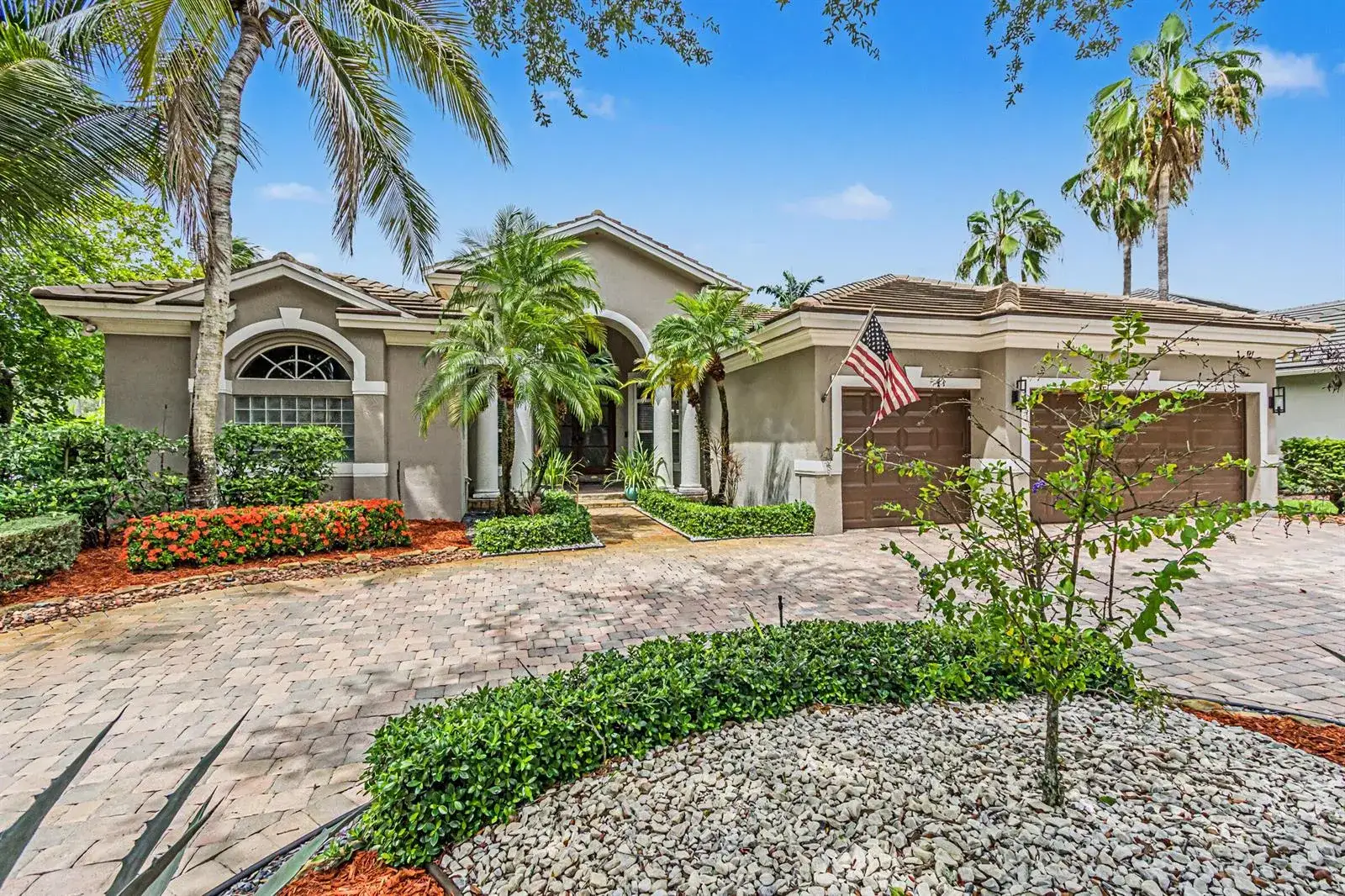 5 bedroom 3 bath Residential for sale at 6493 NW 105th Terrace, Parkland FL 33076