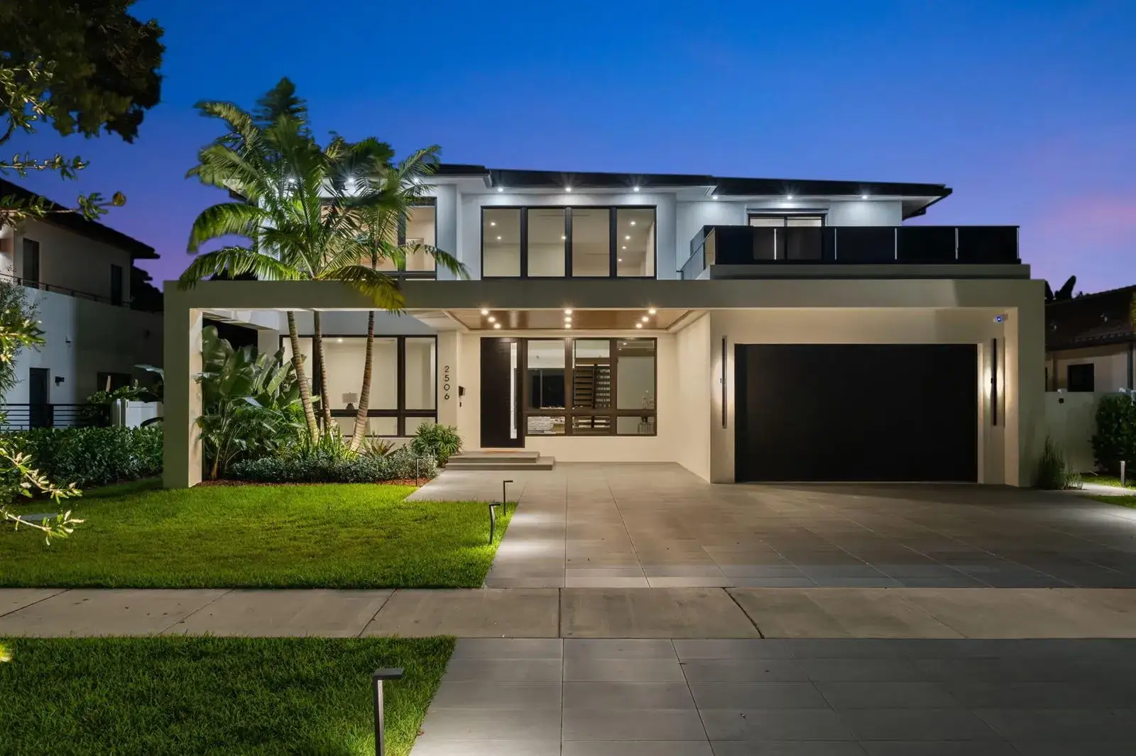 6 bedroom 6 bath Residential for sale at 2506 NE 14TH Street, Fort Lauderdale FL 33304