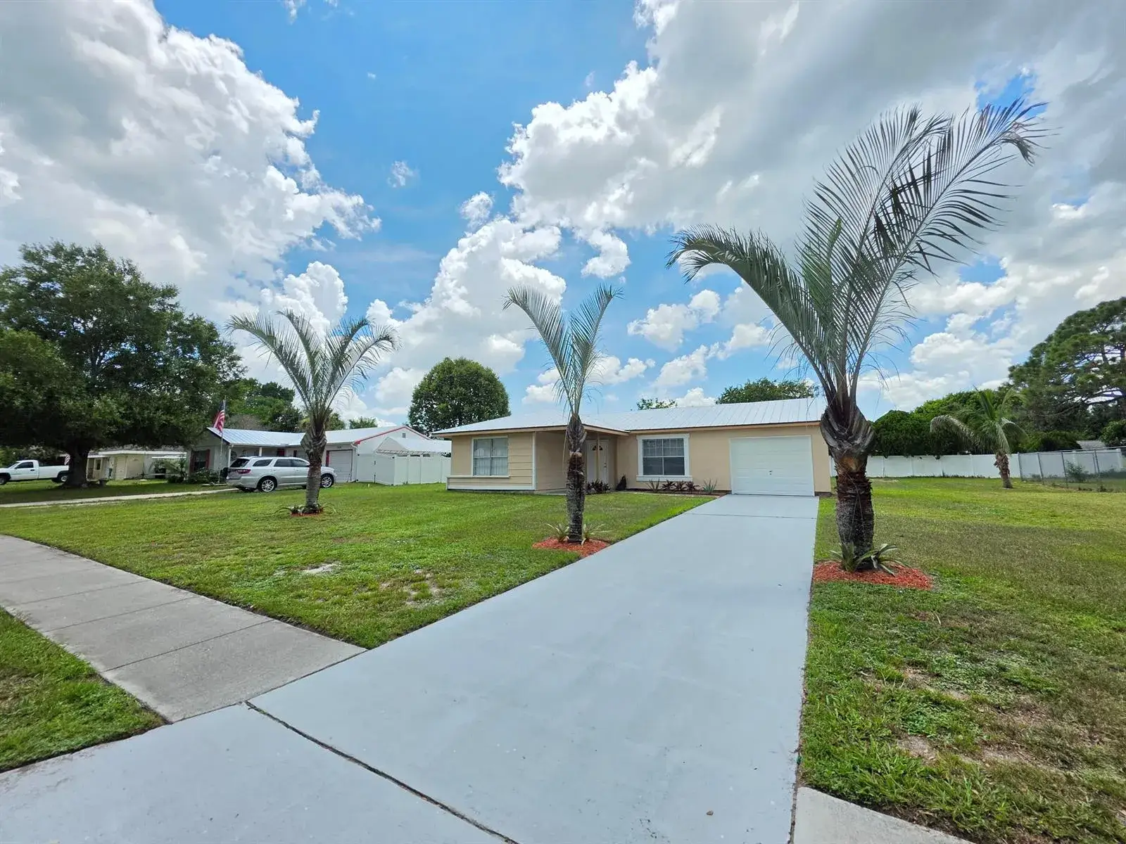 3 bedroom 2 bath Residential for sale at 442 SW BELMONT Circle, Port St. Lucie FL 34953