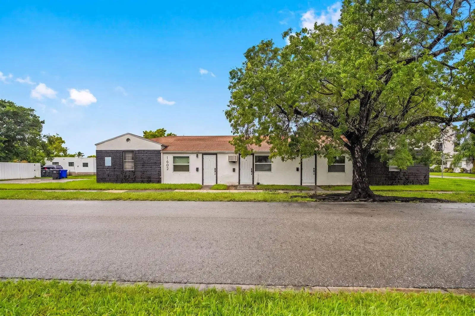 Residential Income for sale at 1602 S 17th Avenue # 3, Hollywood FL 33020