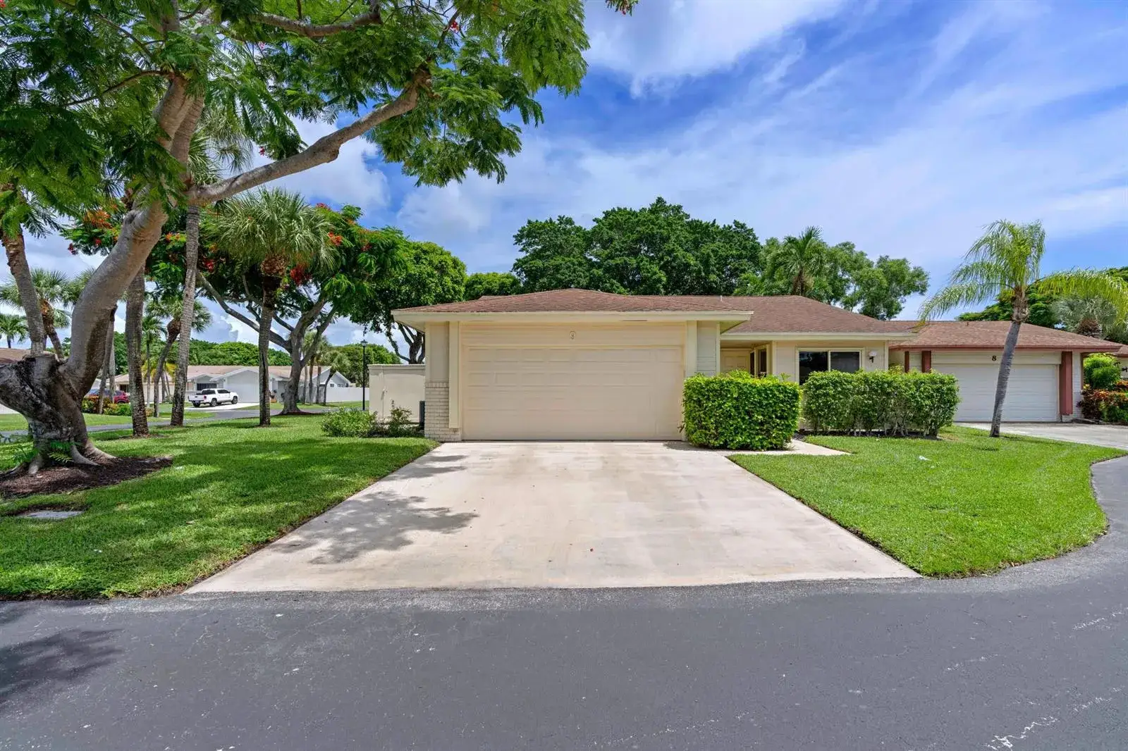 3 bedroom 2 bath Residential for sale at 9 Danby Place, Boynton Beach FL 33426