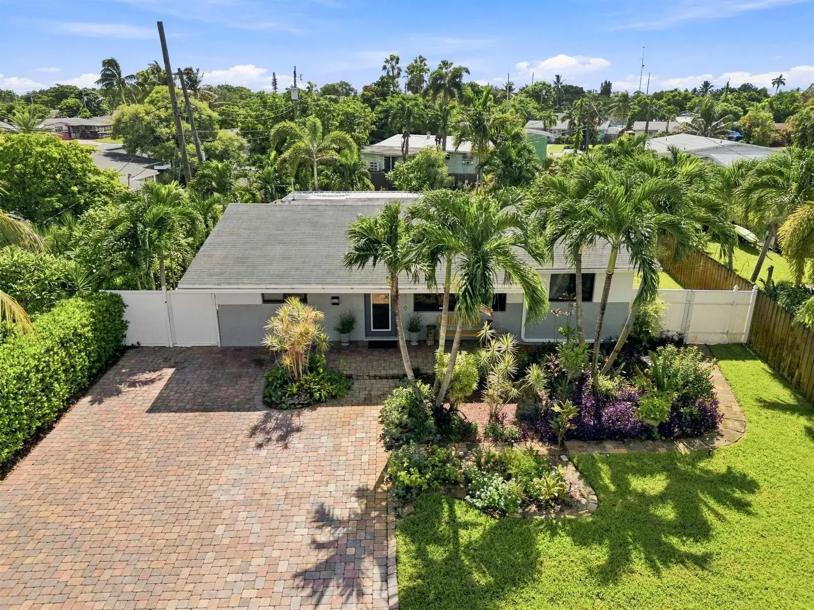 3 bedroom 2 bath Residential for sale at 4110 NW 16TH Avenue, Oakland Park FL 33309