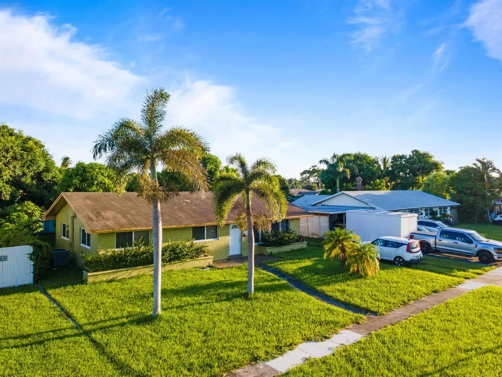 3 bedroom 2 bath Residential for sale at 4786 Pine Cone Lane, West Palm Beach FL 33417