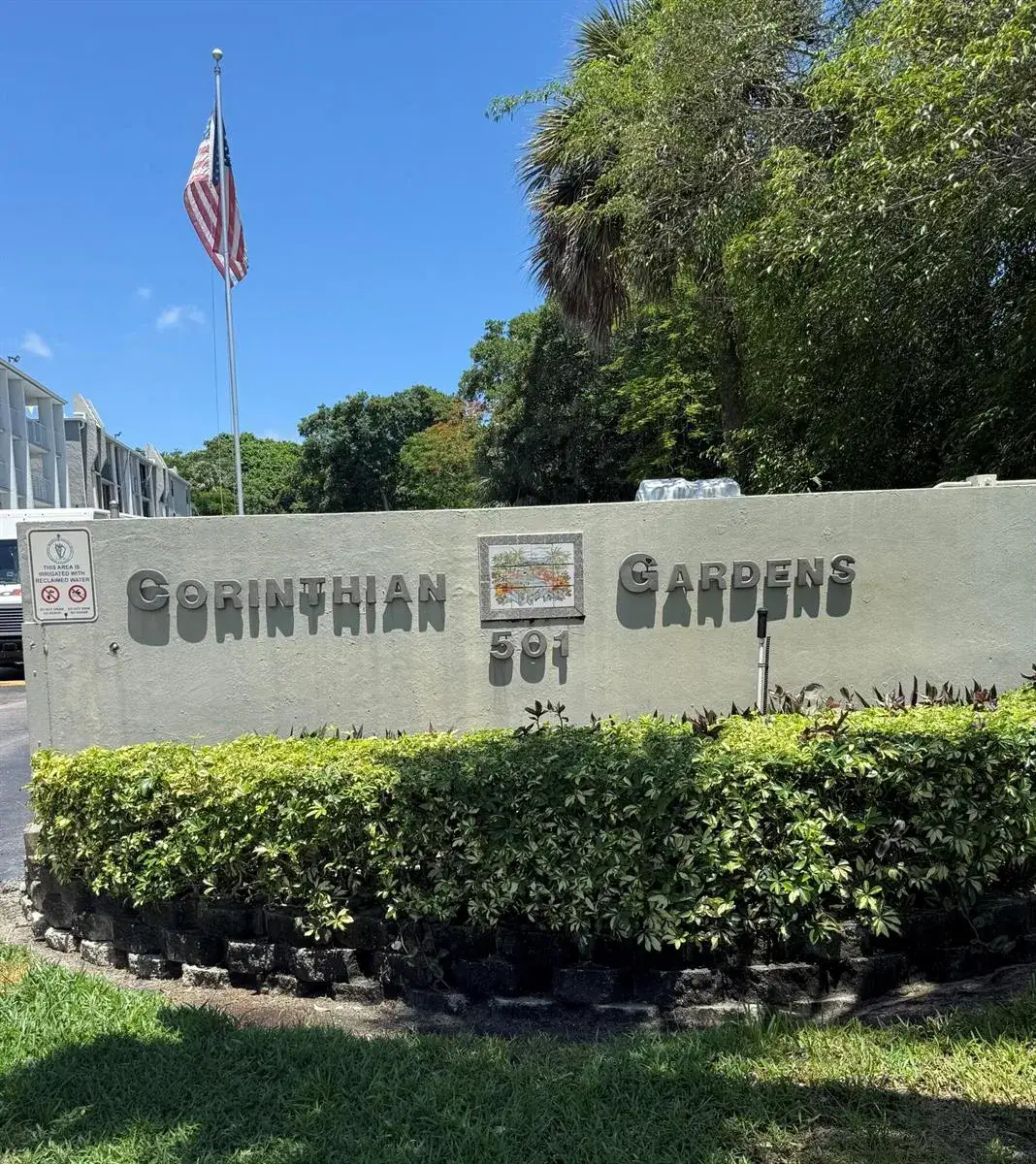 2 bedroom 2 bath Residential for sale at 501 SW 11th Place # 205A, Boca Raton FL 33432