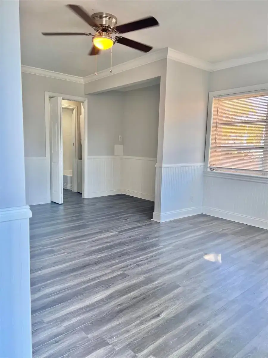 1 bath Residential for sale at 101 S GOLFVIEW Road # 1, FL 33460