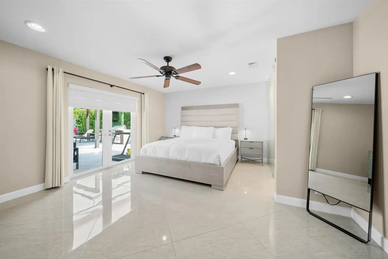 3 bedroom 3 bath Residential for sale at 1 Tam O Shanter Lane, Boca Raton FL 33431