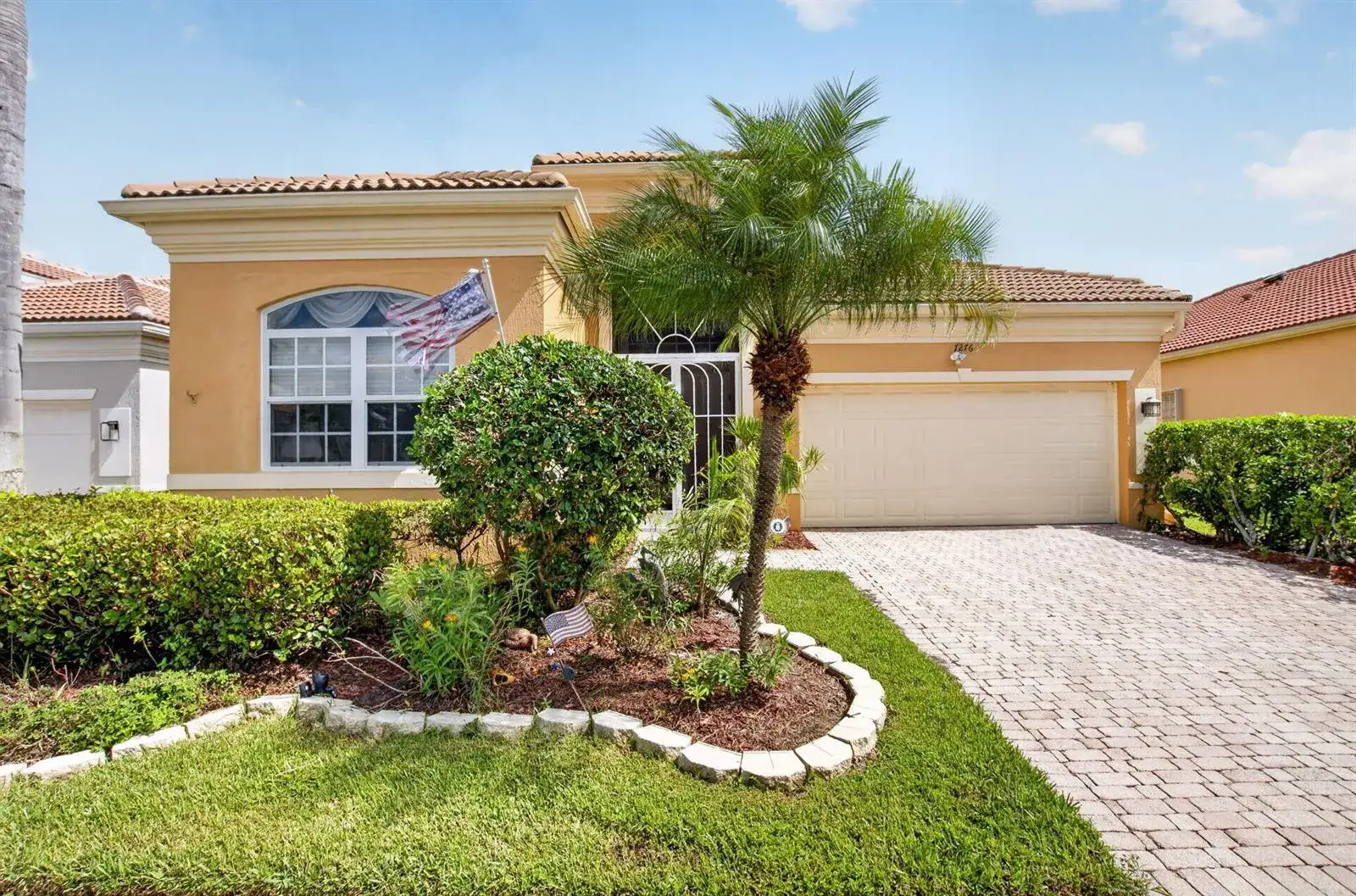 2 bedroom 2 bath Residential for sale at 7276 DEMEDICI Circle, Delray Beach FL 33446