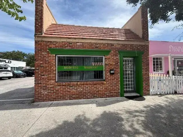 530 Northwood Road, West Palm Beach FL 33407