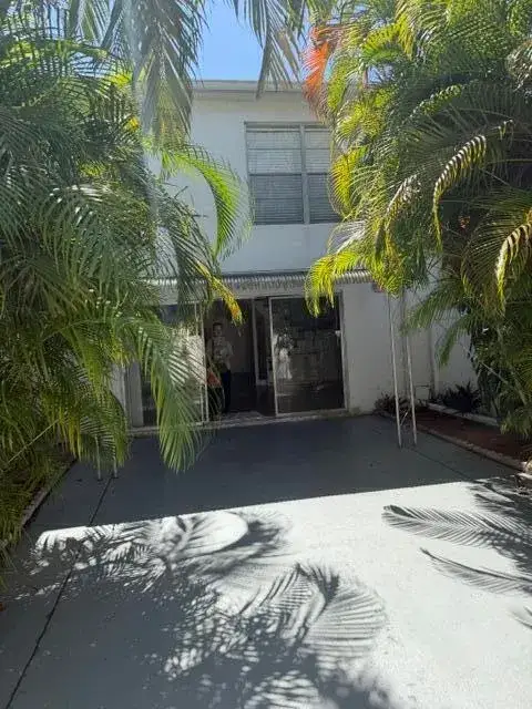 4044 SW 67th Terrace # 7, Davie FL 33314