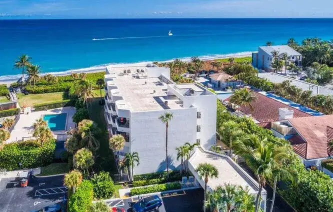 2 bedroom 2 bath Residential Lease for rent at 420 Celestial Way # 101, Juno Beach FL 33408
