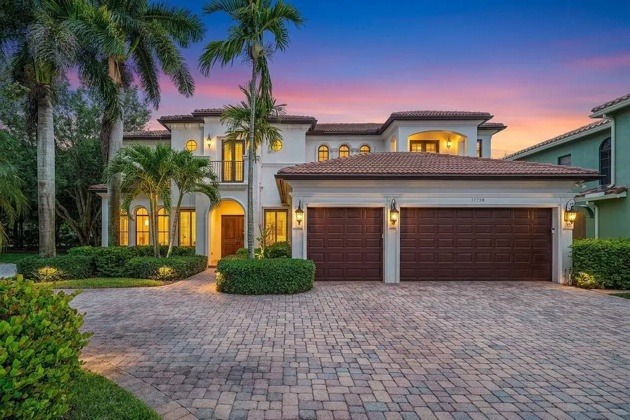 7 bedroom 6 bath Residential for sale at 17738 Lake Azure Way, Boca Raton FL 33496