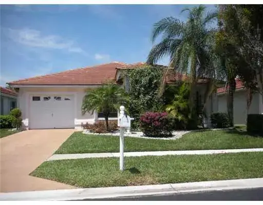 3 bedroom 2 bath Residential for sale at 6170 HARBOUR GREENS Drive, Lake Worth FL 33467