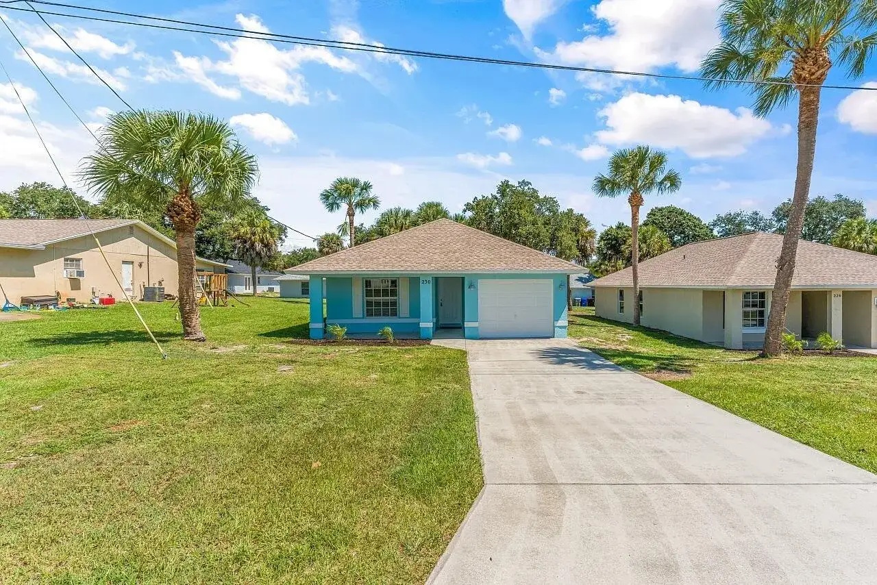 3 bedroom 2 bath Residential for sale at 230 13th Street SW, Vero Beach FL 32962