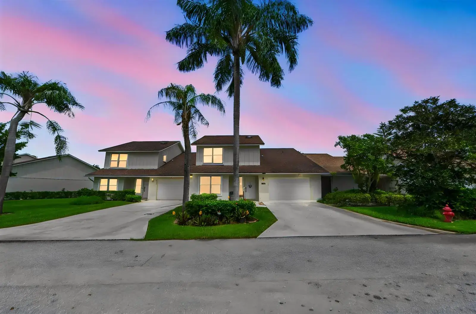 3 bedroom 2 bath Residential for sale at 11901 Donlin Drive, Wellington FL 33414