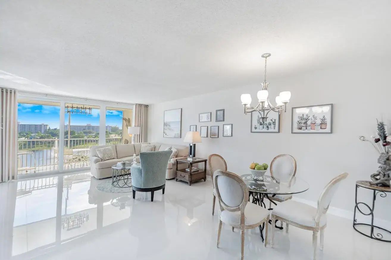 3 bedroom 2 bath Residential for sale at 3150 N Course Lane, Pompano Beach FL 33069