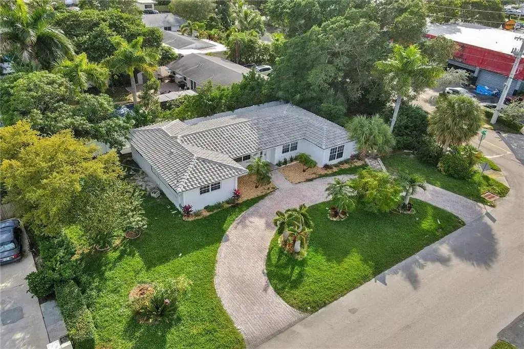 3 bedroom 2 bath Residential Lease for rent at 2206 SE 14TH Street, Pompano Beach FL 33062
