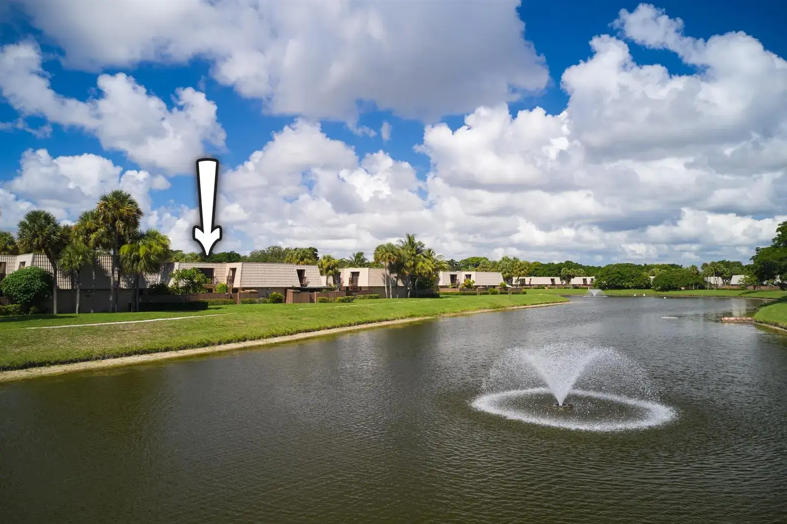 2 bedroom 2 bath Residential for sale at 5411 54th Way, West Palm Beach FL 33409