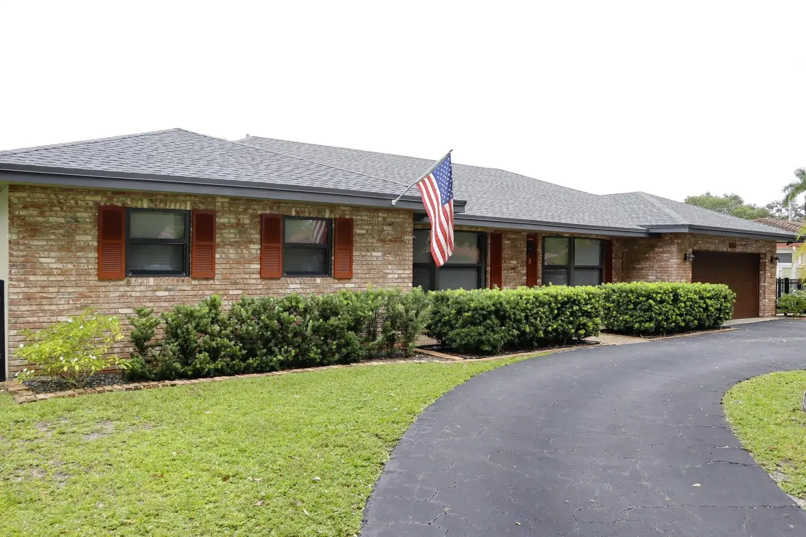 4 bedroom 3 bath Residential for sale at 820 NW 73rd Terrace, Plantation FL 33317