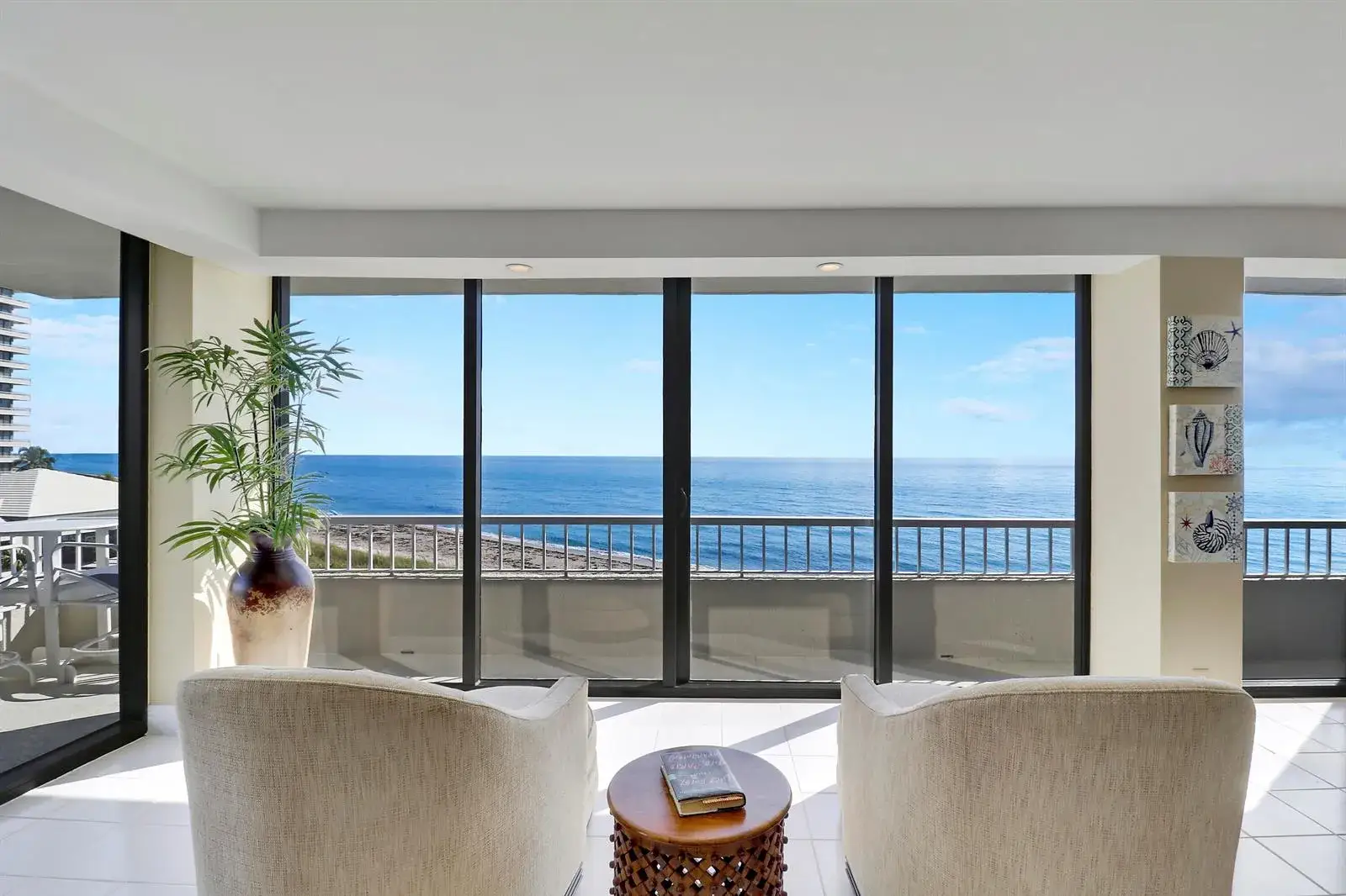 2 bedroom 2 bath Residential for sale at 5510 N OCEAN Drive # 4C, Singer Island FL 33404