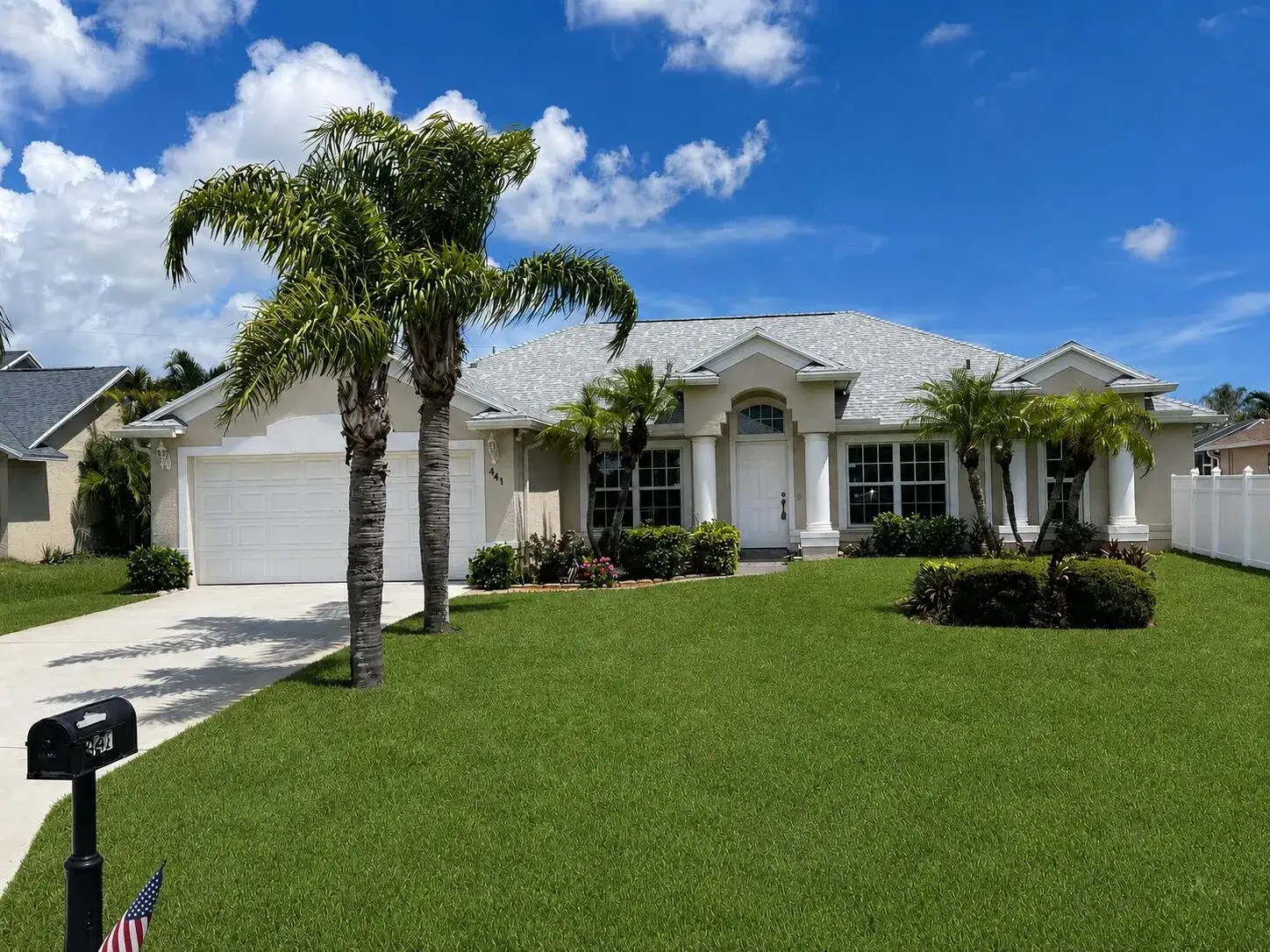 3 bedroom 2 bath Residential for sale at 441 SE NOME Drive, Port St. Lucie FL 34984