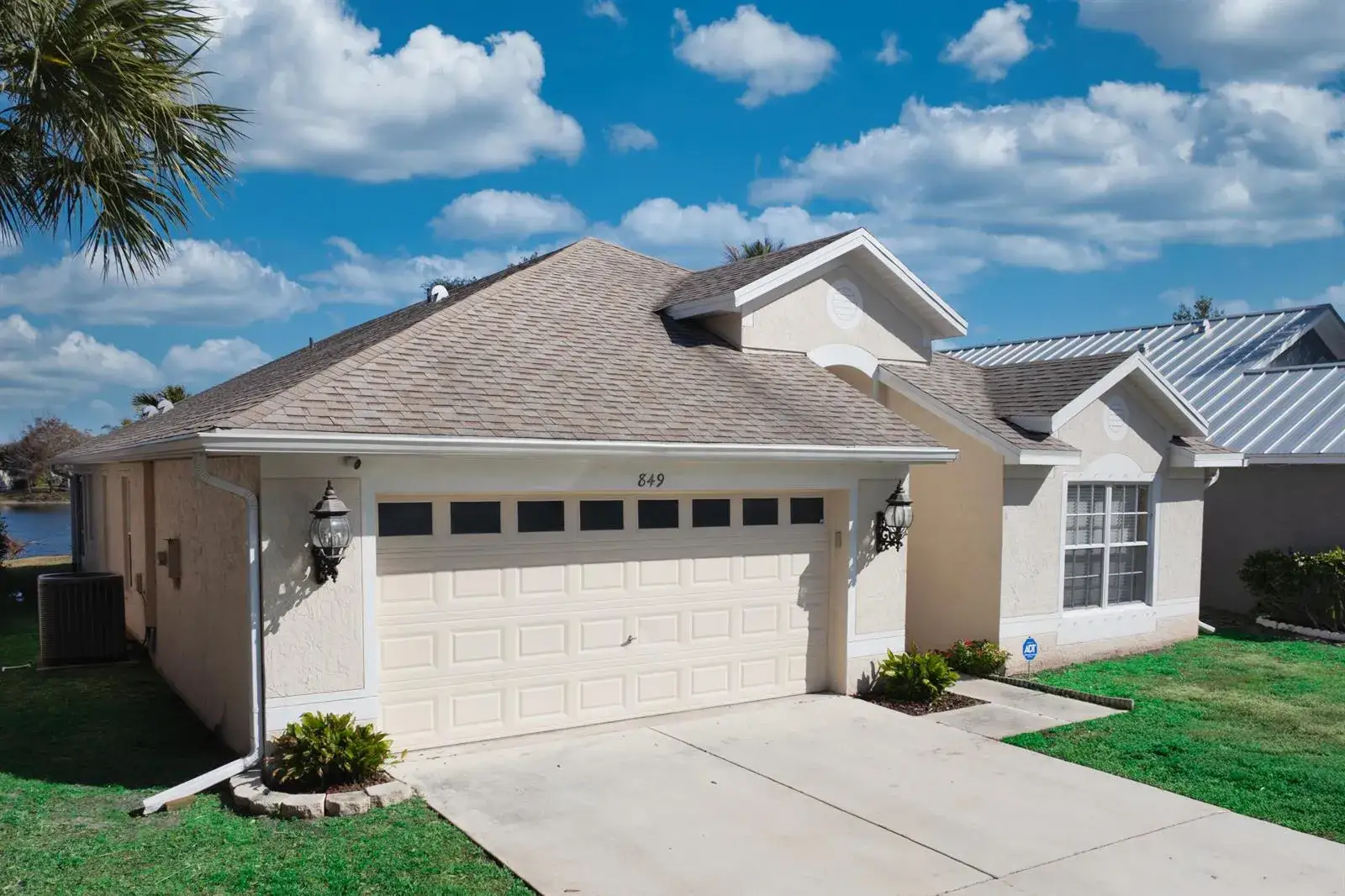3 bedroom 2 bath Residential for sale at 849 NW Waterlily Place, Jensen Beach FL 34957