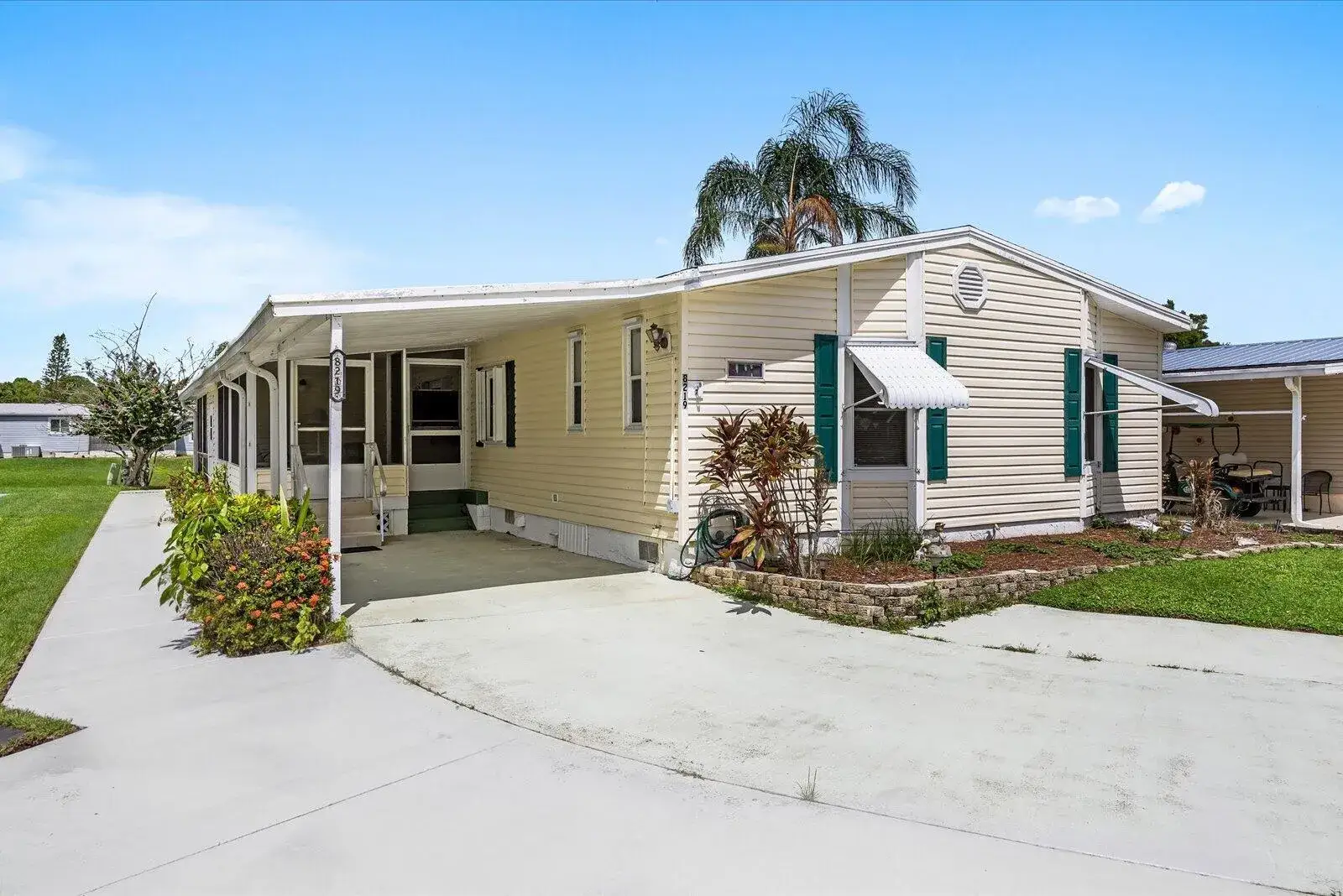 2 bedroom 2 bath Residential for sale at 8219 Cinnamon Lane, Port St. Lucie FL 34952