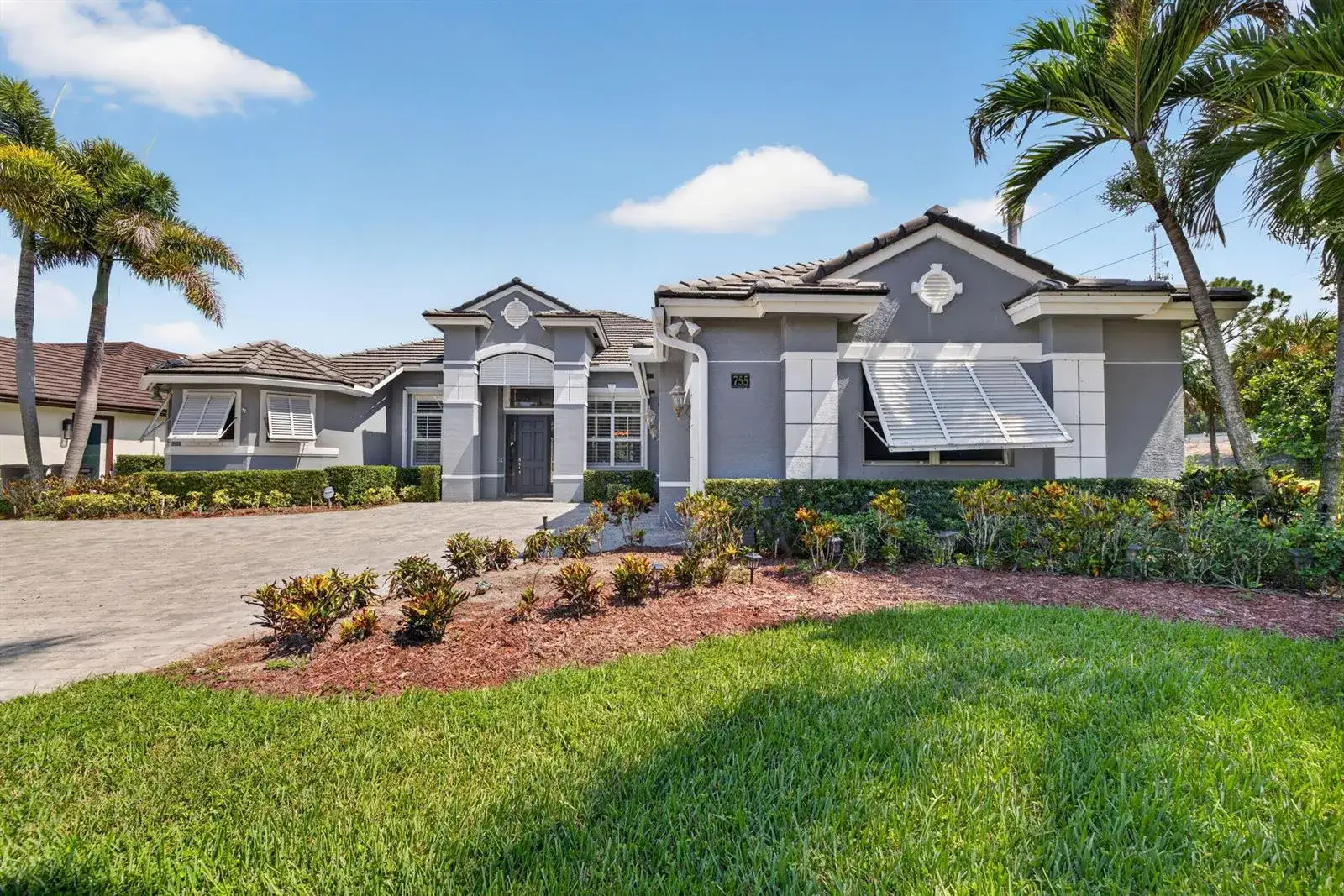 4 bedroom 3 bath Residential for sale at 755 SW RIVER BEND Circle, Stuart FL 34997