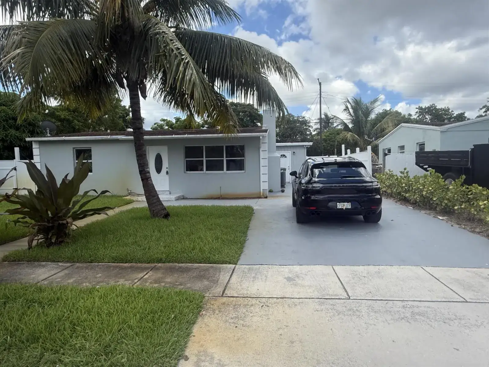 5 bedroom 4 bath Residential Lease for rent at 2329 FAIRWAY Drive, FL 33409