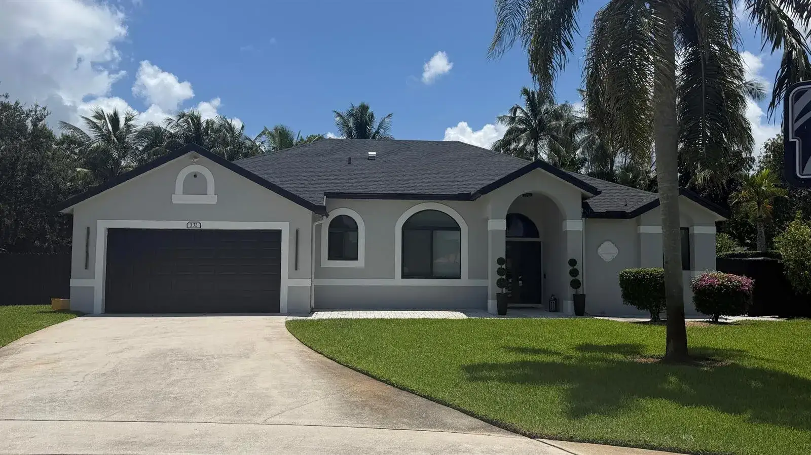 4 bedroom 2 bath Residential Lease for rent at 132 NOTTINGHAM Road, Royal Palm Beach FL 33411