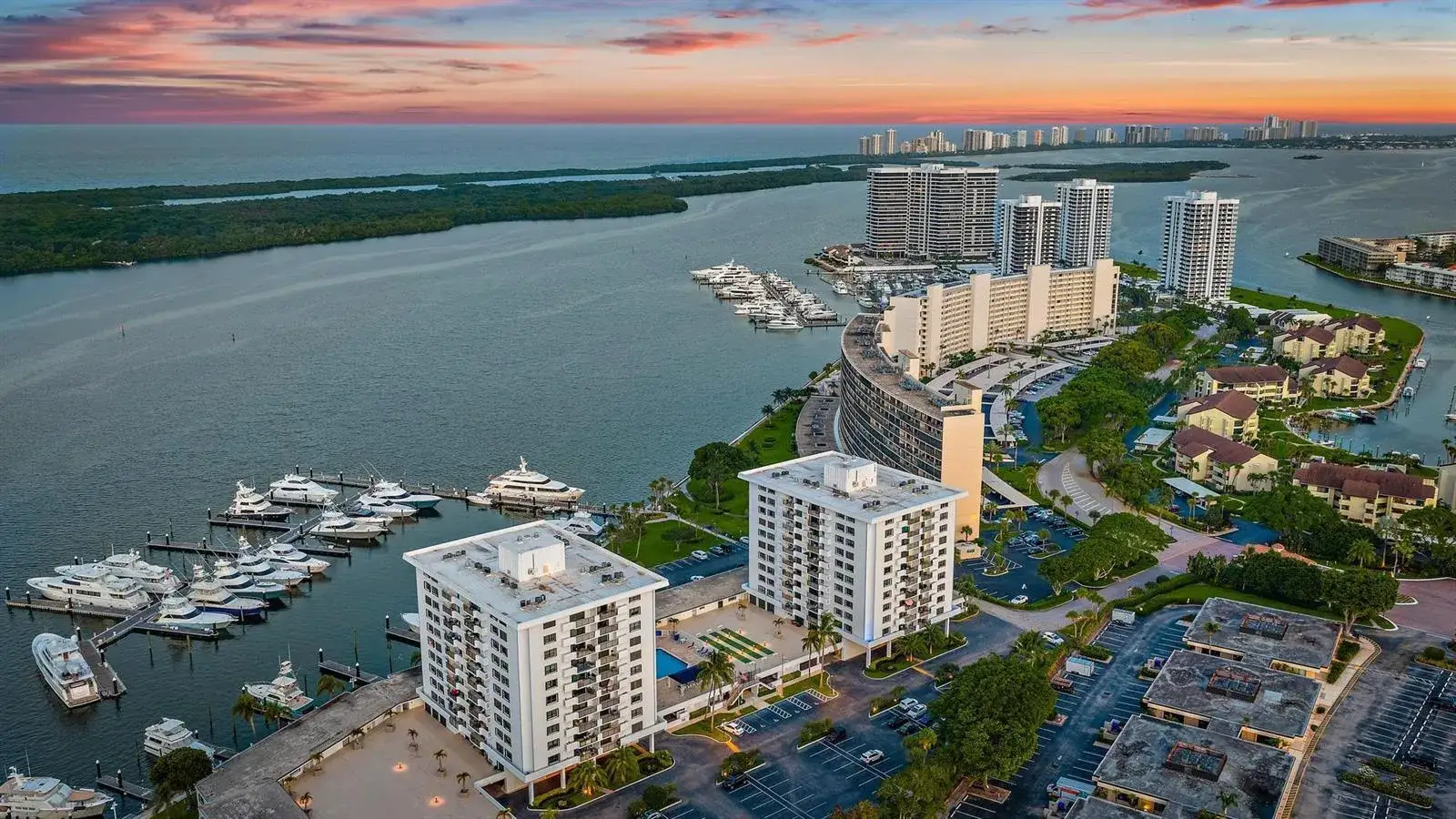 1200 Marine Way # G11, North Palm Beach FL 33408