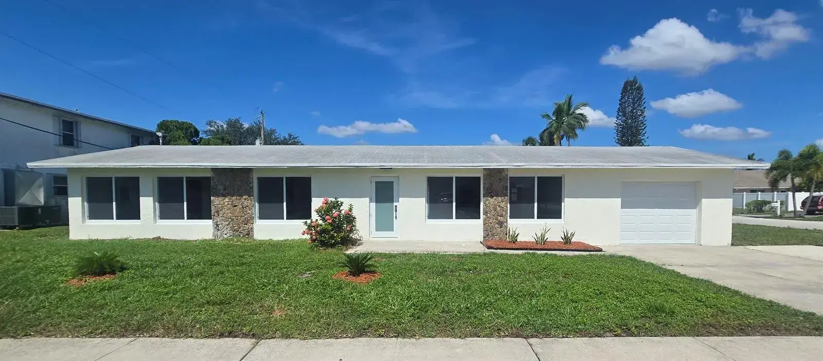 303 SW 33RD Terrace, Deerfield Beach FL 33442
