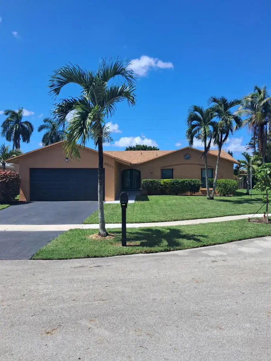 9321 NW 43RD Manor S, Sunrise FL 33351