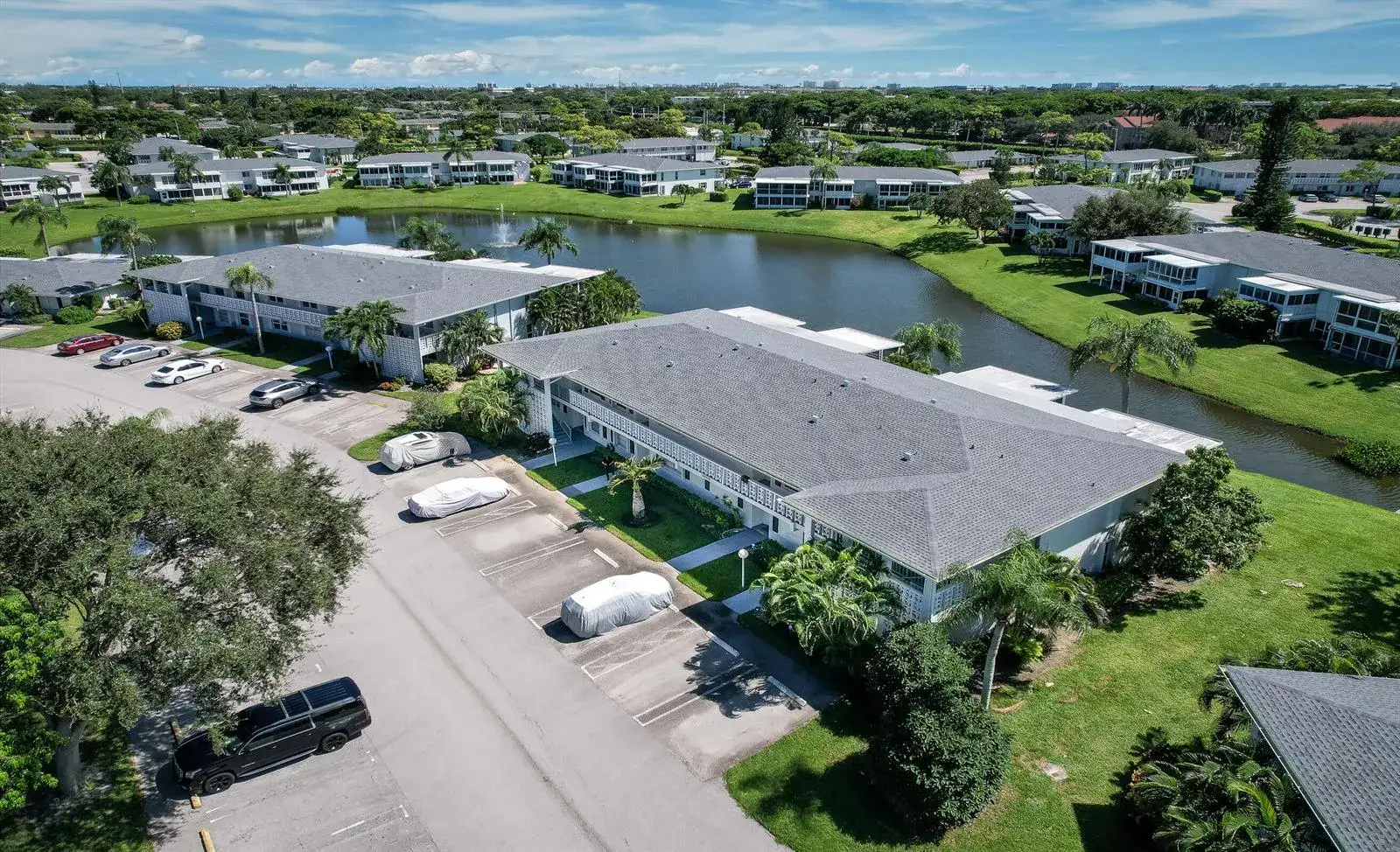 2 bedroom 2 bath Residential for sale at 2830 SW 13th Street # 101, Delray Beach FL 33445