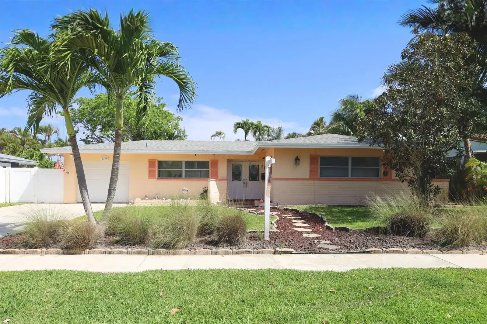 3 bedroom 3 bath Residential for sale at 1259 SW 7th Street, Boca Raton FL 33486