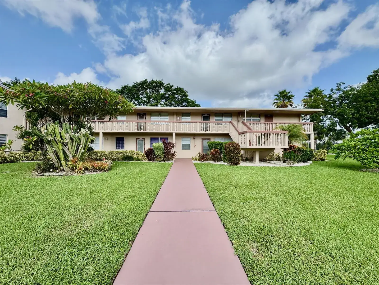 67 Upminster C, Deerfield Beach FL 33442
