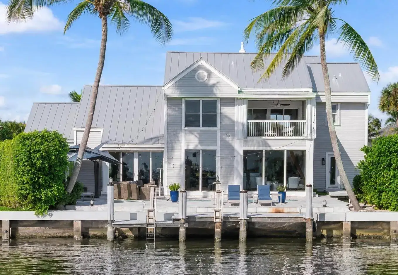 3 bedroom 3 bath Residential for sale at 910 JASMINE Drive, Delray Beach FL 33483