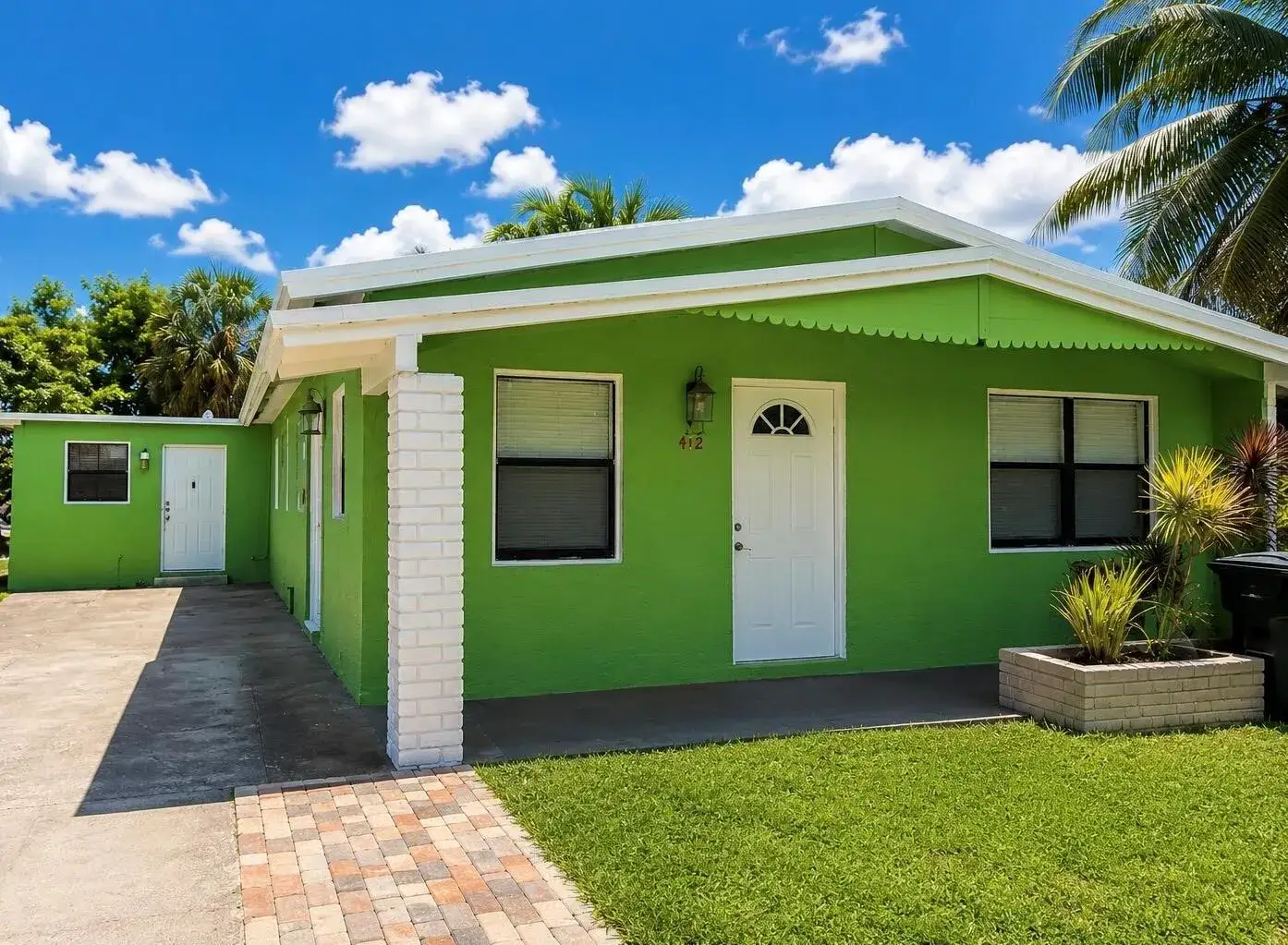 4 bedroom 2 bath Residential for sale at 412 NE 2nd Street, Boynton Beach FL 33435