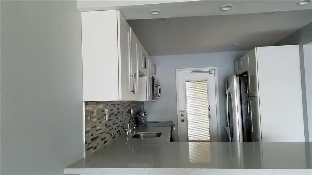 3 bedroom 2 bath Residential Lease for rent at 3100 N COURSE Lane # 210, Pompano Beach FL 33069