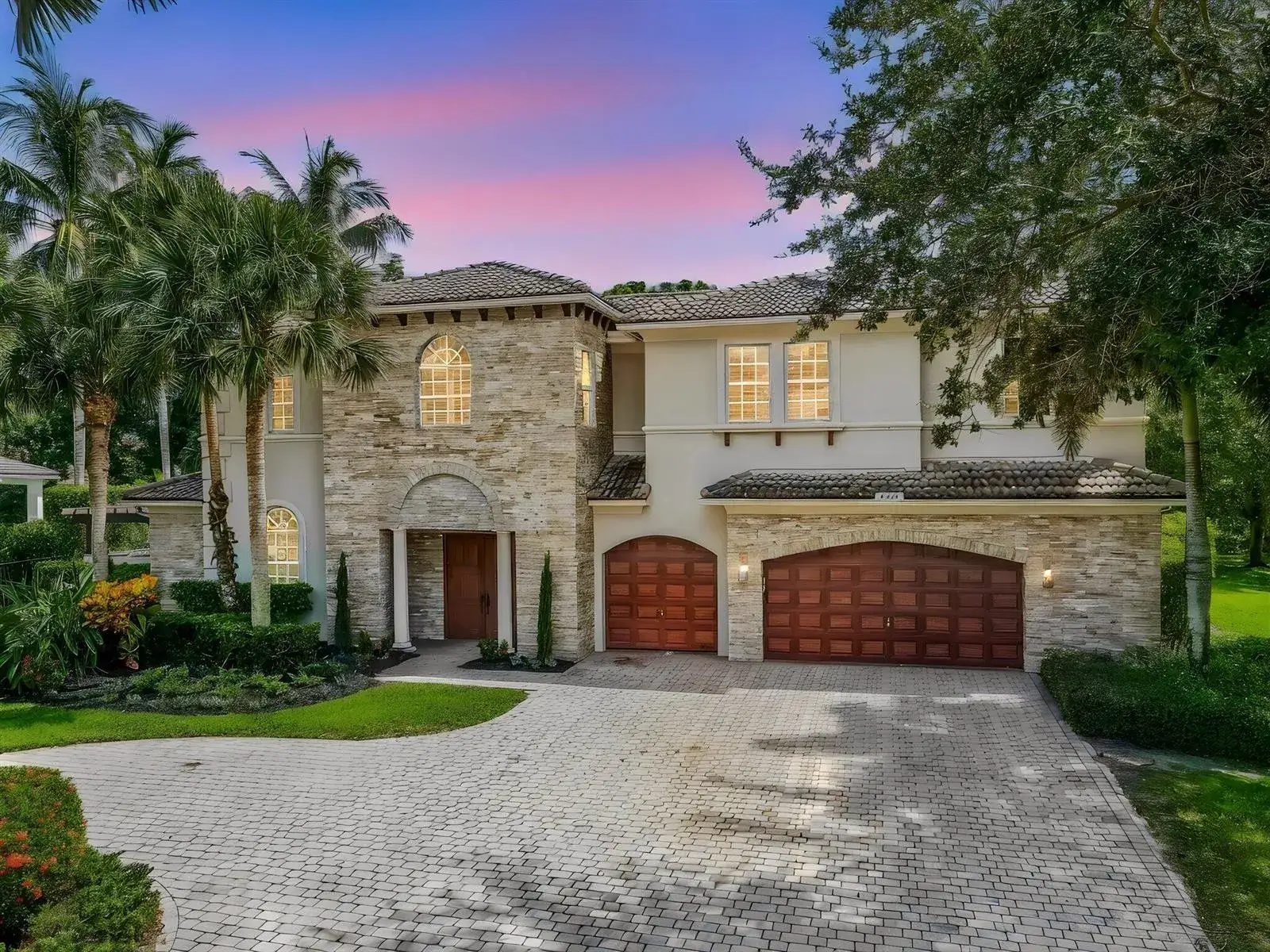 6 bedroom 4 bath Residential Lease for rent at 8948 PINEBROOK Court, Parkland FL 33067