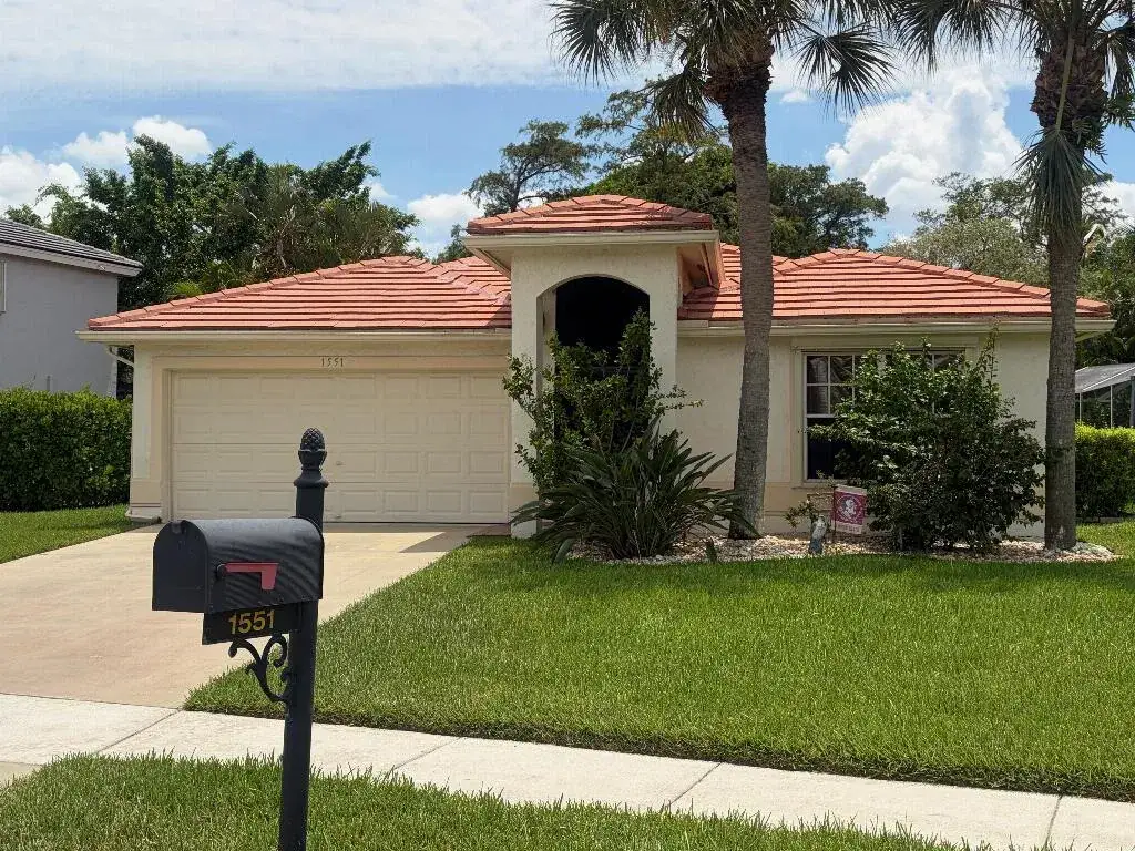 3 bedroom 2 bath Residential for sale at 1551 S CLUB Drive, Wellington FL 33414