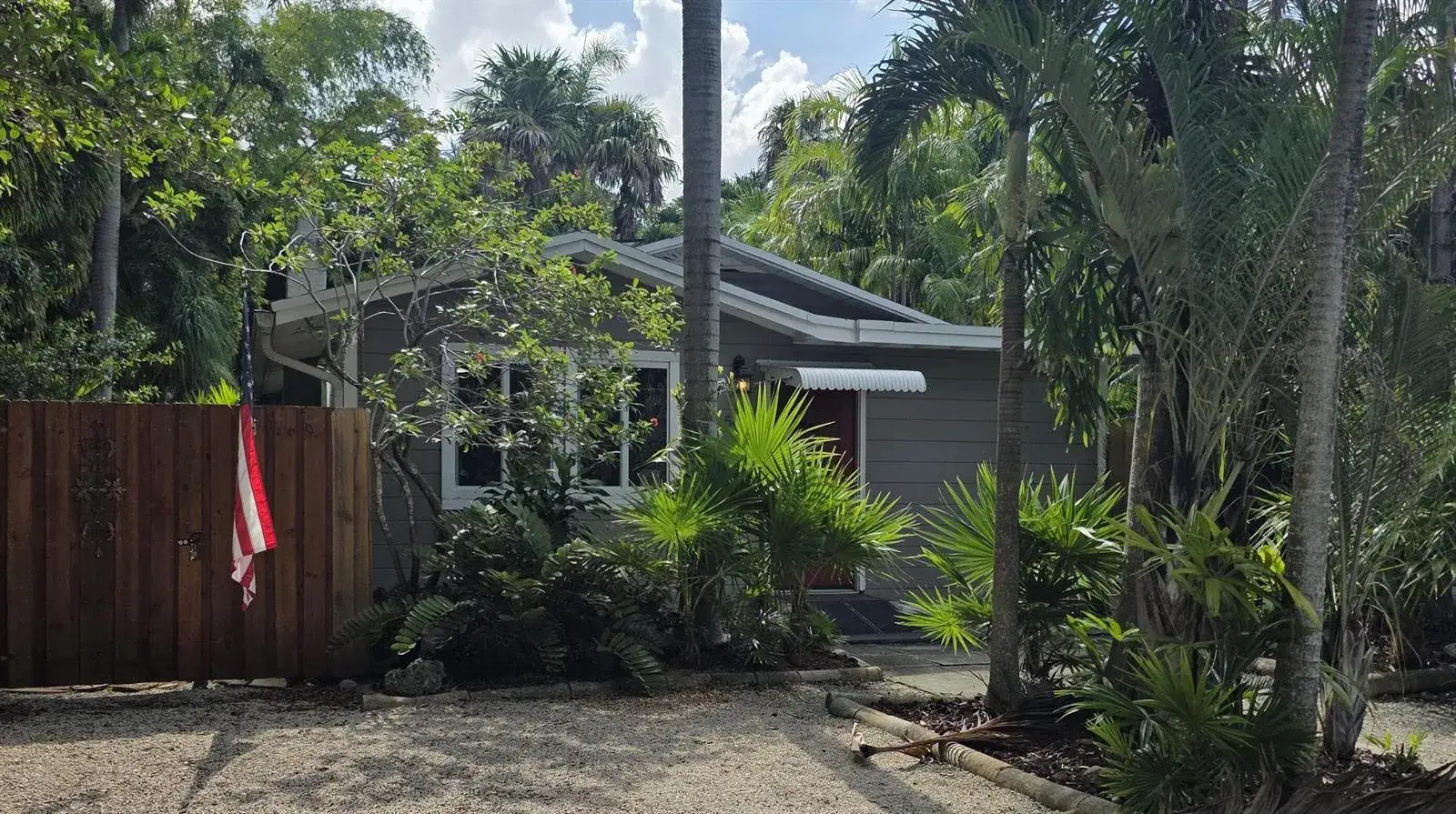 3 bedroom 3 bath Residential for sale at 540 SW 14TH Avenue, Fort Lauderdale FL 33312