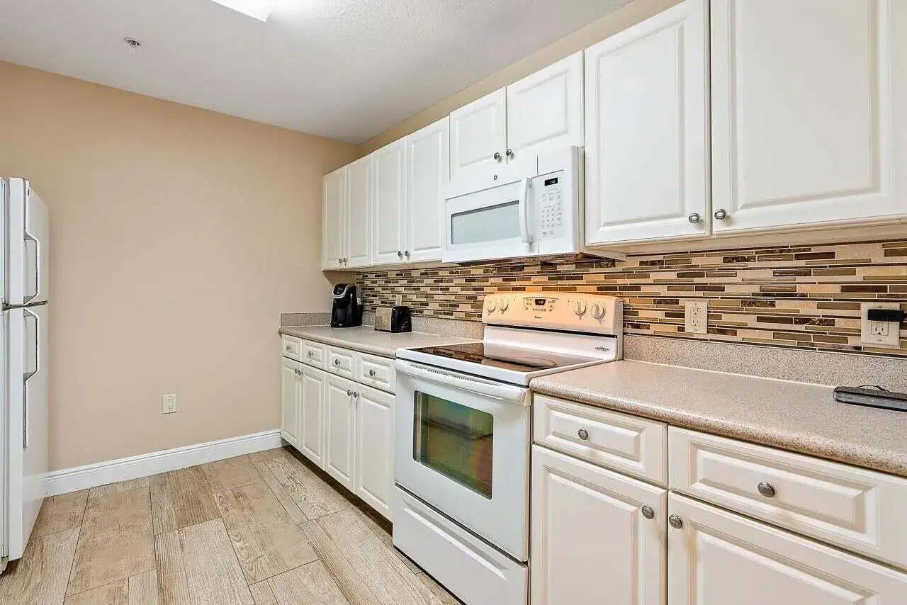 2 bedroom 1 bath Residential Lease for rent at 1200 Town Center Drive # 425, Jupiter FL 33458